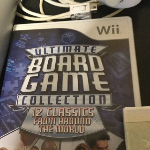 Nintendo Wii Console White Complete with controllers games  and much more - Picture 9 of 12